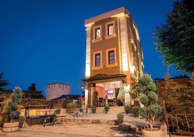 Sublime porte hotel