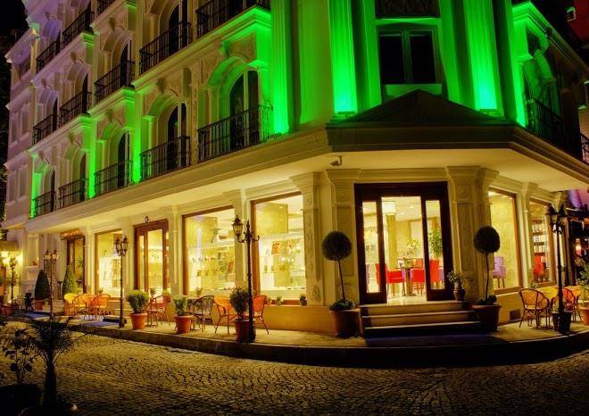 The Magnaura Palace Hotel Image