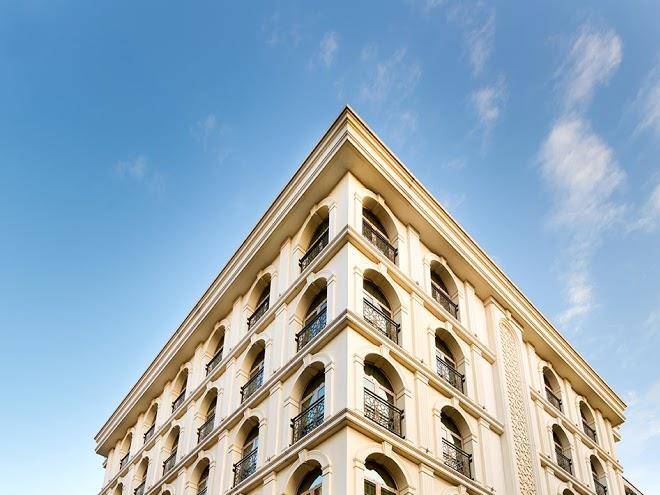 Four sides hotel