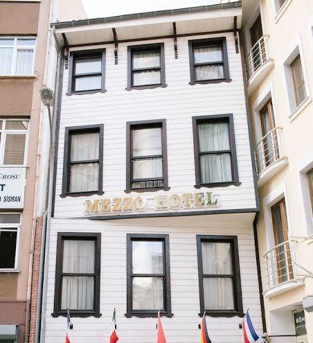 Mezzo Hotel Image
