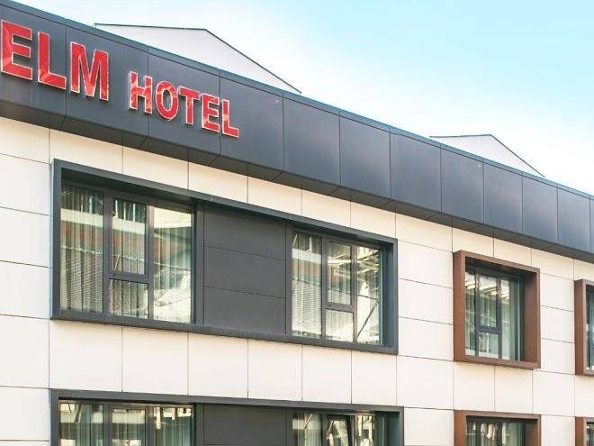 Elm suite hotel