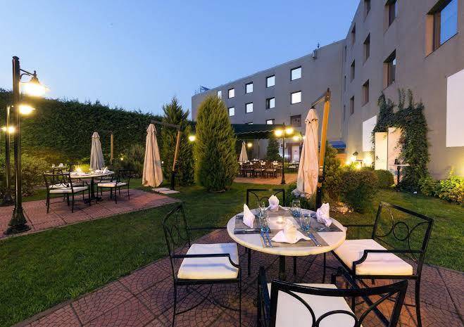 Bh conference & airport hotel
