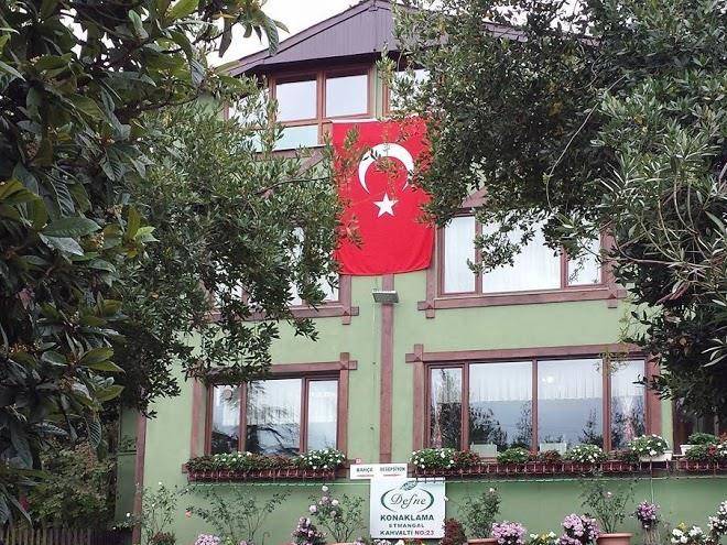 Defne Konaklamaet Mangalkahvalti Image