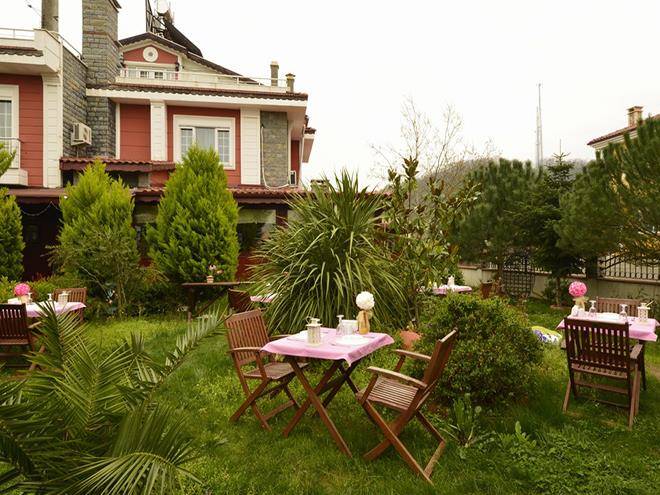 Destina boutique hotel