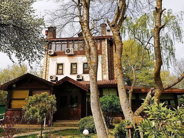 Tias shelale otel