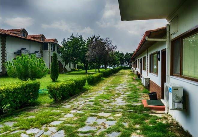 Erkanli Country Resort Spa Ve Riding Club Image