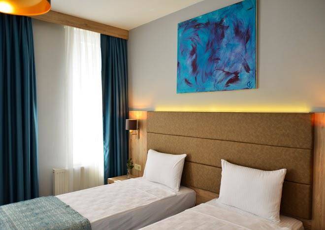 Andi hotel