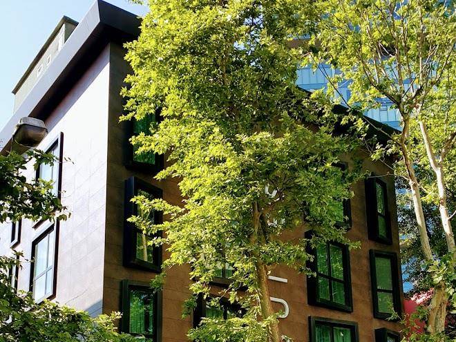 Upsuites Hotel Image