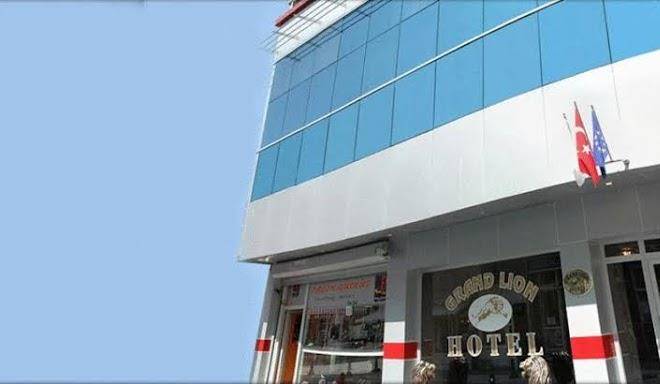 Grand Lion Hotel Image
