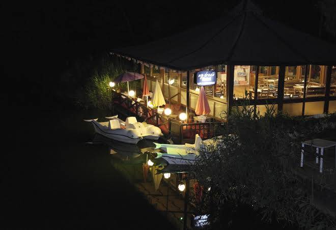 My dream hotel & restaurant