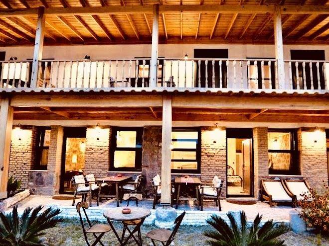 Attalos suites hotel