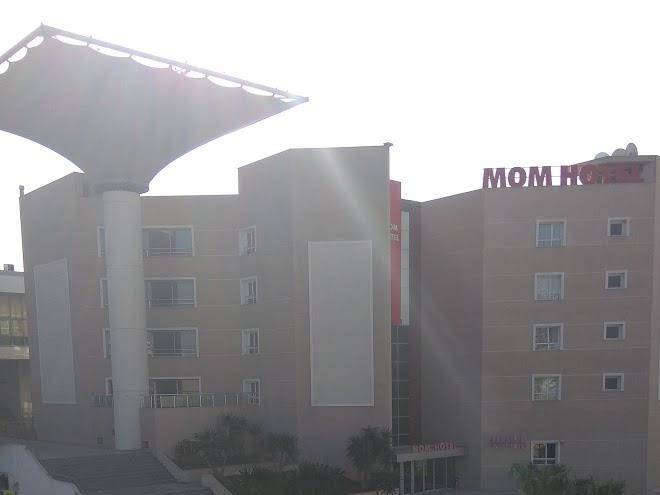 Mom otel