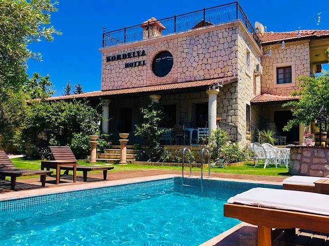 Alacati kordelya butik otel