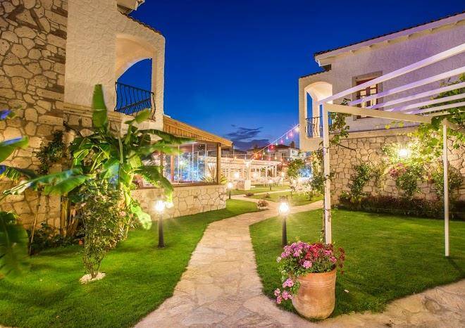 Alaroof Butik Otel Image