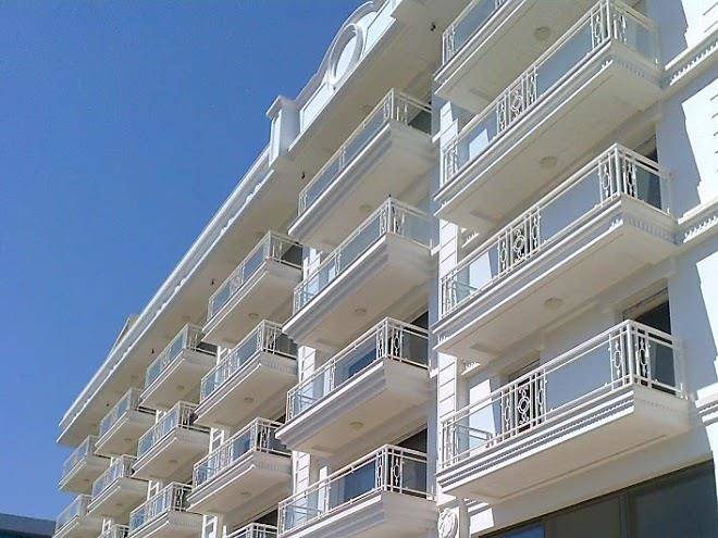 Azurevista deluxe residence hotel