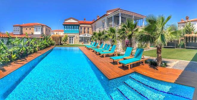 Bel canto alacati hotel