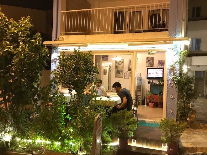 Cesme beyaz pansiyon