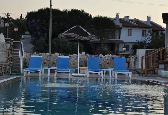 Dream hotel