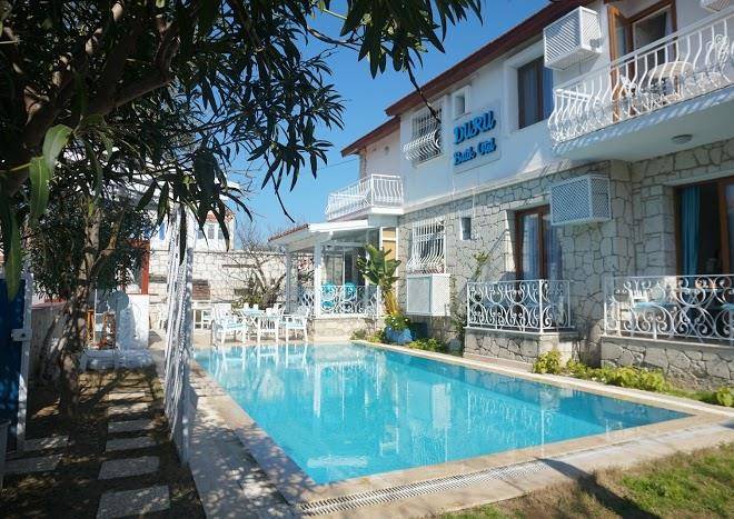 Duru butik otel alacati