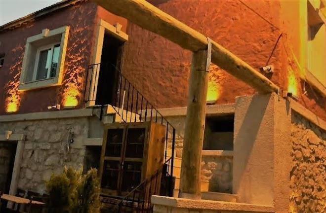 Livan otel alacati