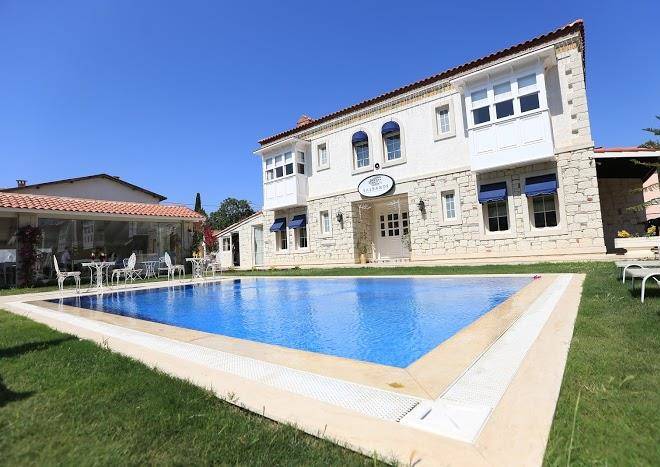 Salbakos herakleia boutique hotel