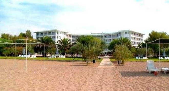 Halic park dikili