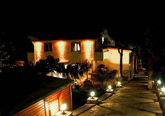 Erythros Boutique Hotel Image