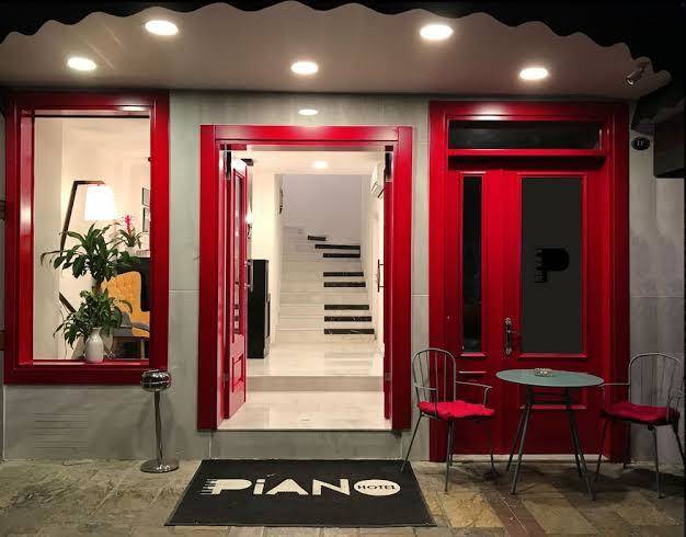 Piano hotel izmir