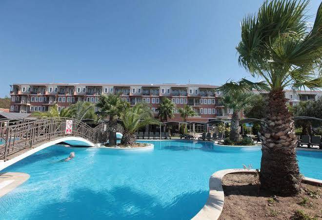 Cactus club yali & resort