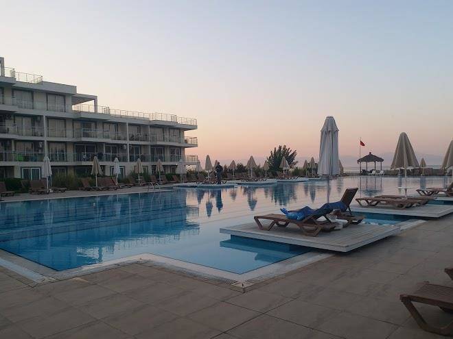 Paradise resort ozdere