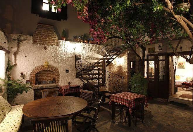 Nazhan hotel & cafe