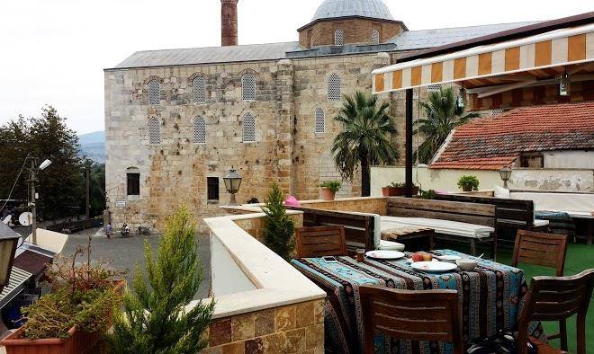 Rebetika hotel & restaurant