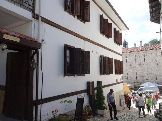 Bastoncu hotel