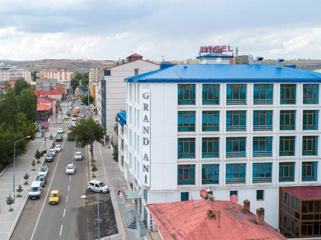 Grand ani hotel