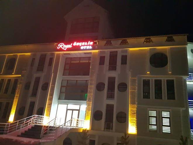 Royal ozcelik otel