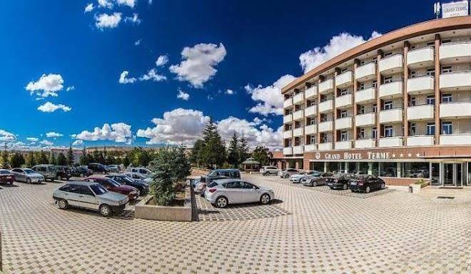 Grand hotel terme bar