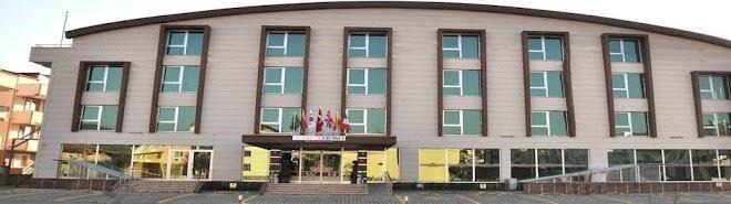 Work & home hotel suites