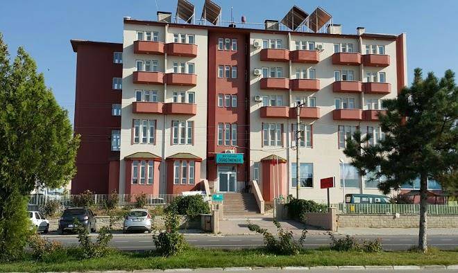 Beysehir ogretmen evi
