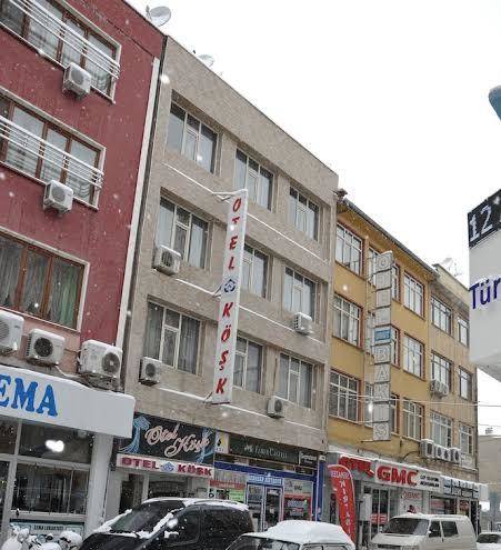 Otel kosk