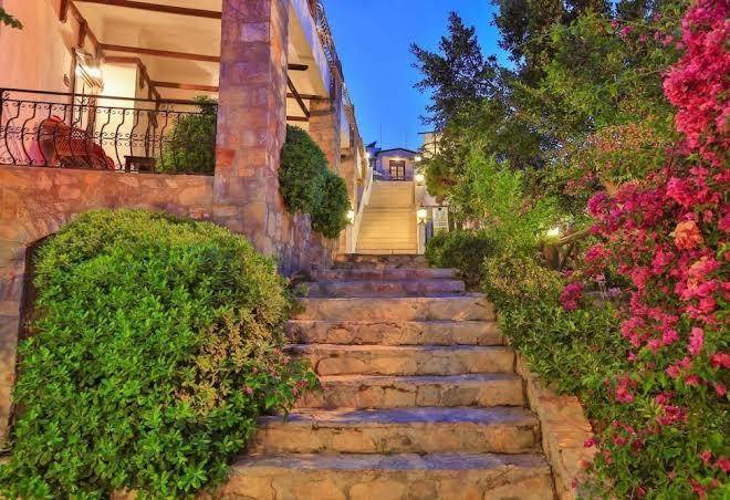 Mare Garden Hotel Image