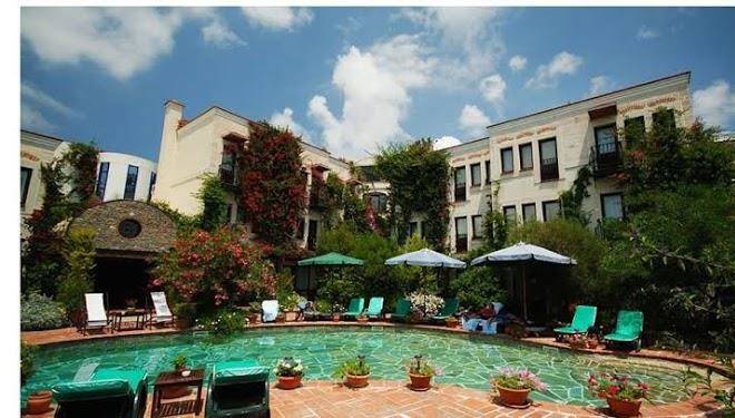 El vino hotel & suites