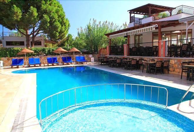 Kriss hotel