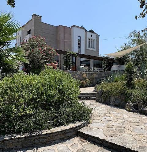 La chance hotel and spa