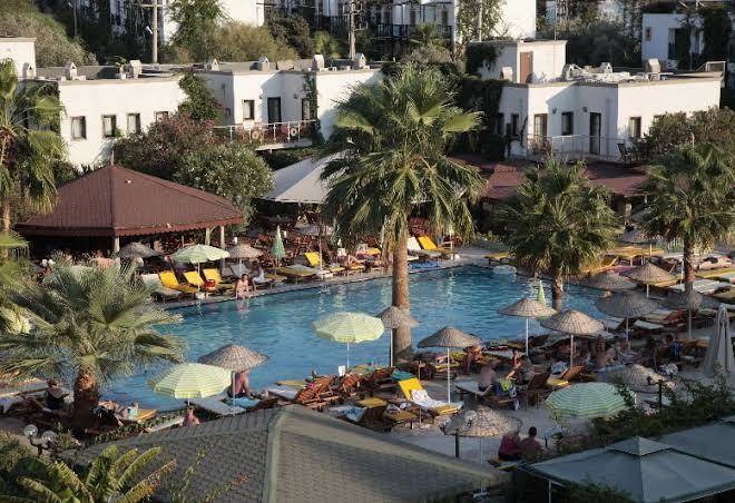 Mira luna club gumbet bodrum