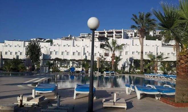 Nagi beach hotel