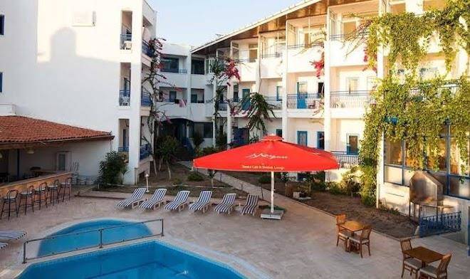 One more day hotel