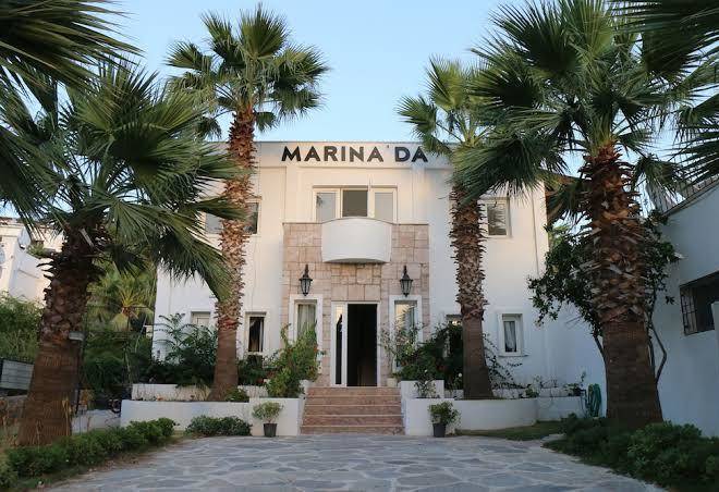Otel marina'da bitez