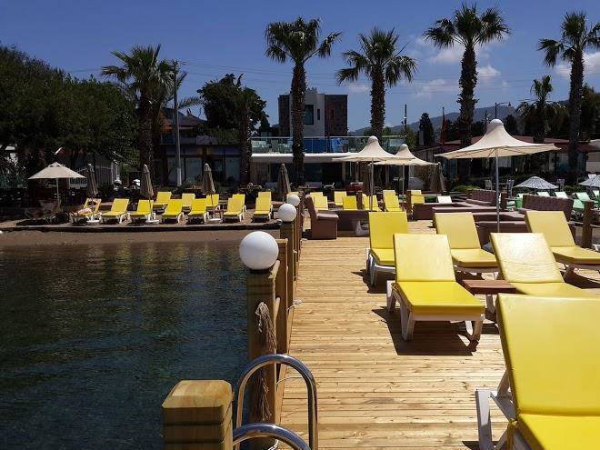 Nomia boutique hotel