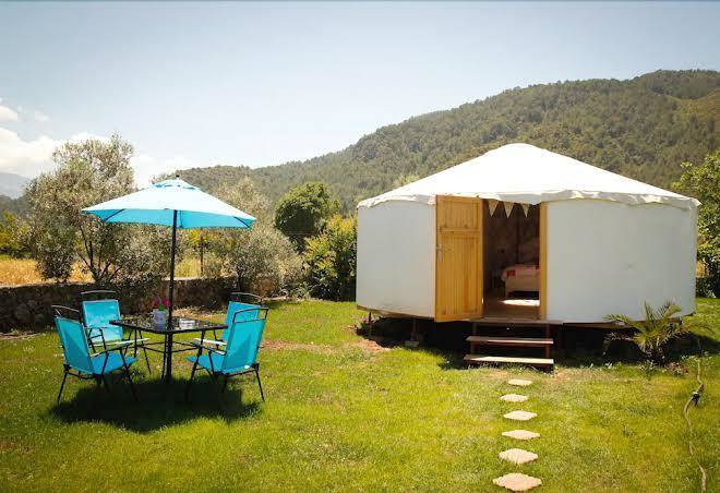 Avalon steppes glamping holidays