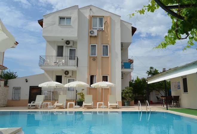 Cam otel